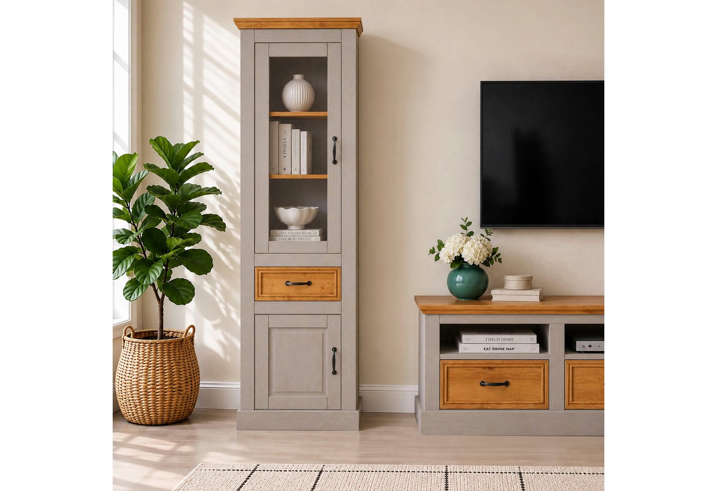OTTO home Vitrine Selma Hochschrank, 2 Türen, eine davon mit Glaseinsatz und 1 Schublade massives Kiefernholz mit natürlicher Maserung, Metallgriffe 180cm hoch – Bild 2 von 5