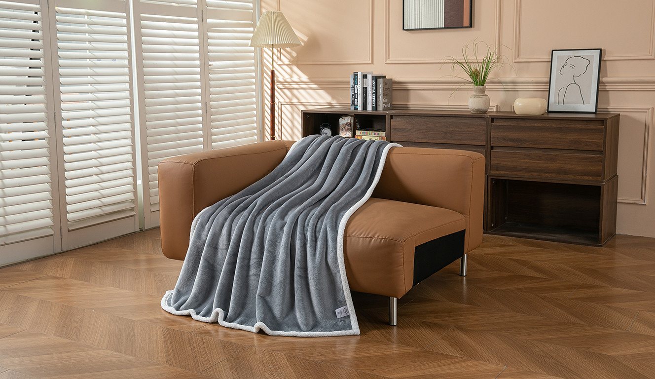 Wohndecke Sennu, Kuscheldecke, Teddy, erstklassige Tagesdecke, OTTO home, 420g/m², flauschige, Wohndecke mit Teddyoptik, Tagesdecke – Bild 4 von 5