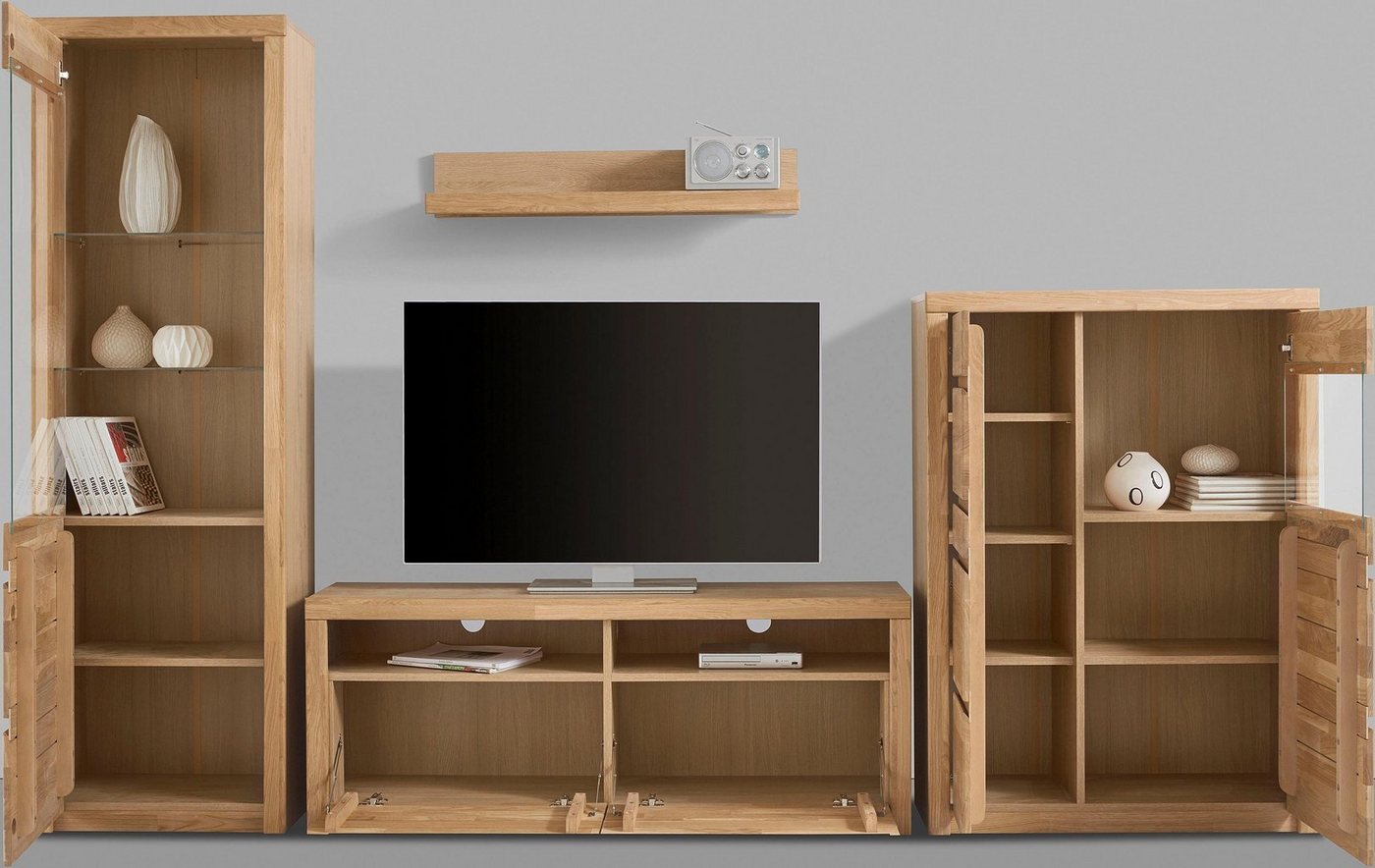 OTTO home Wohnwand Silkeborg: 4-teilig, Breite: 290cm, Griffmulden, Fronten Massivholz, (Set, 4-St., Set besteht aus 1 Vitrine, 1 Lowboard, 1 Wandregal und 1 Hi – Bild 4 von 5