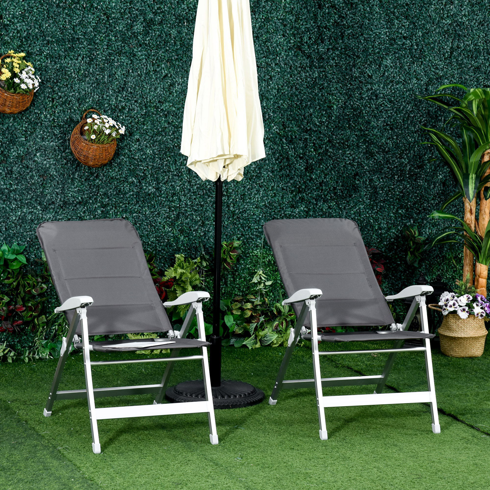 Outsunny Set aus 2 klappbaren Gartenstühlen, Liegestühle für draußen mit hoch verstellbarer Rückenlehne, mehreren Positionen, Armlehnen und Kopfkissen, Aluminiu – Bild 2 von 2