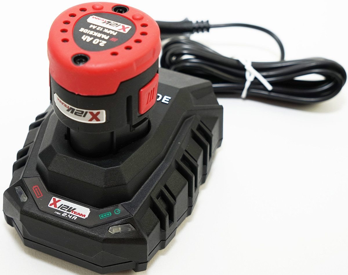 Parkside 12V Akku PAPK 12 A4, 2Ah und Ladegerät PLGK 12 A3, 2,4A, X12 Serie Akku-Set PAPK 12 A4 / PLGK 12 A3 (12 V), Cell Balancing – längere Akku-Laufzeit, erh – Bild 4 von 5
