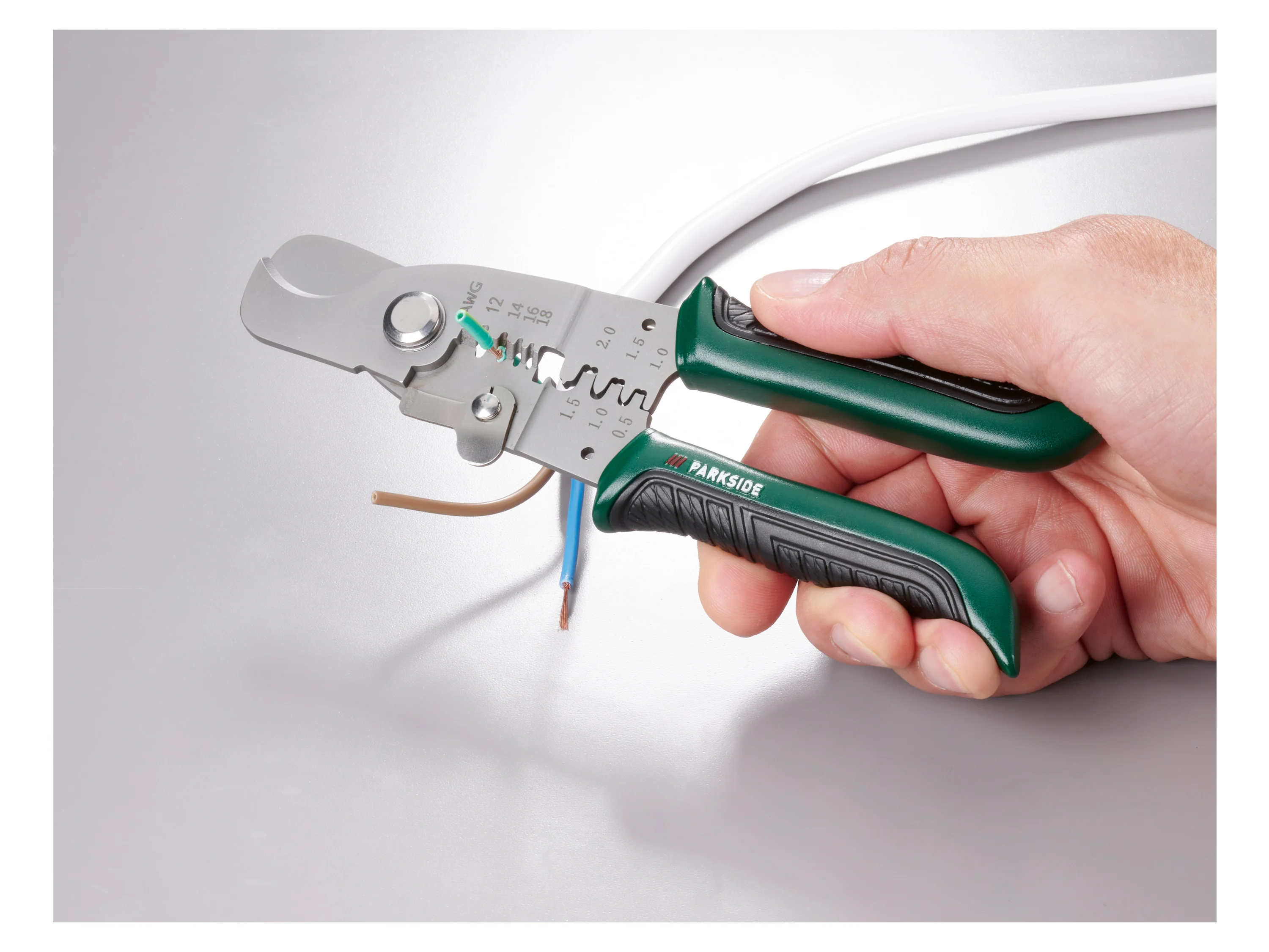 PARKSIDE® Multi-Abisolierzange 180 mm / Kabelschere 180 mm / Kabelschere 205 mm – Bild 2 von 4