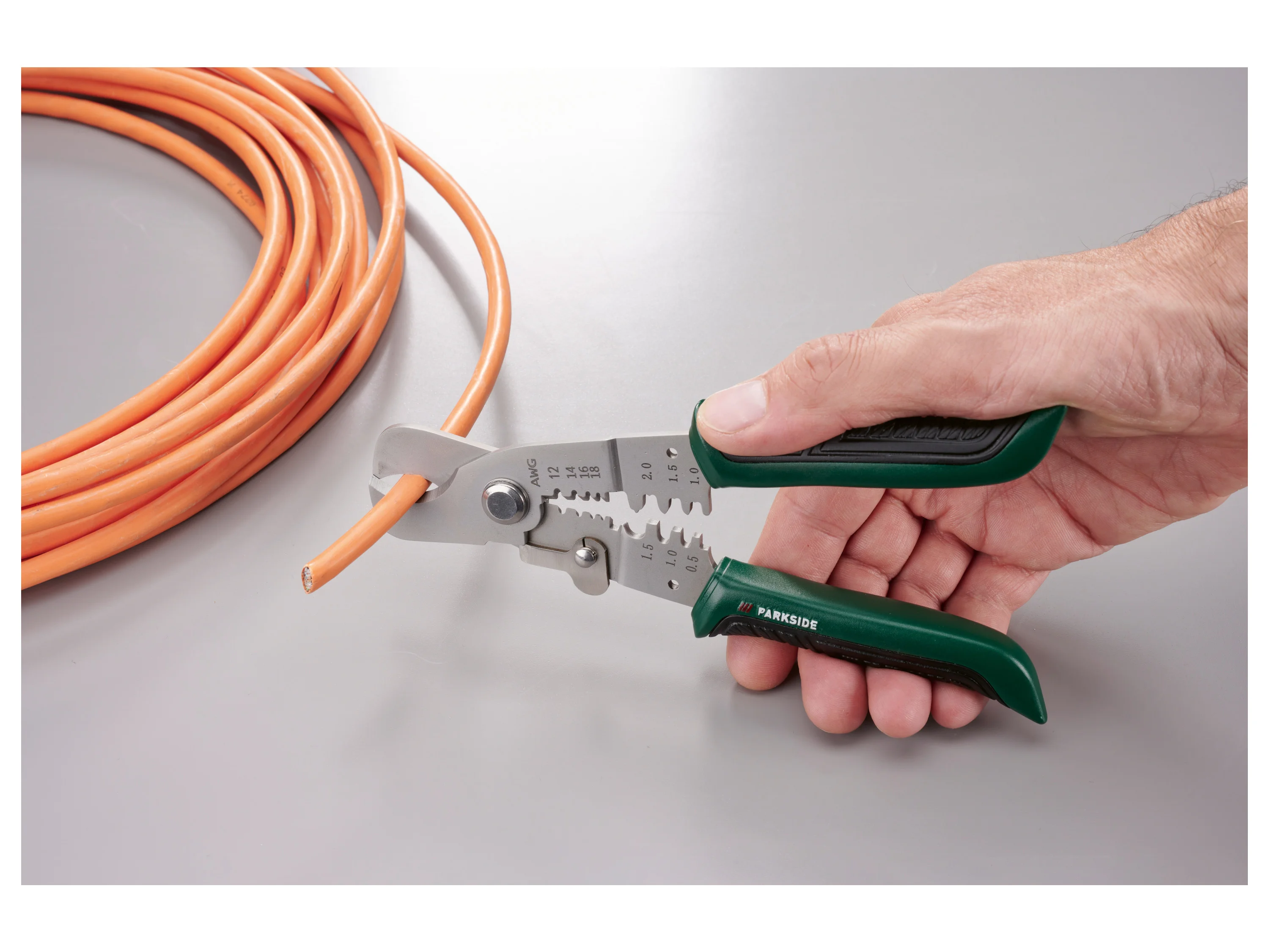 PARKSIDE® Multi-Abisolierzange 180 mm / Kabelschere 180 mm / Kabelschere 205 mm – Bild 4 von 4