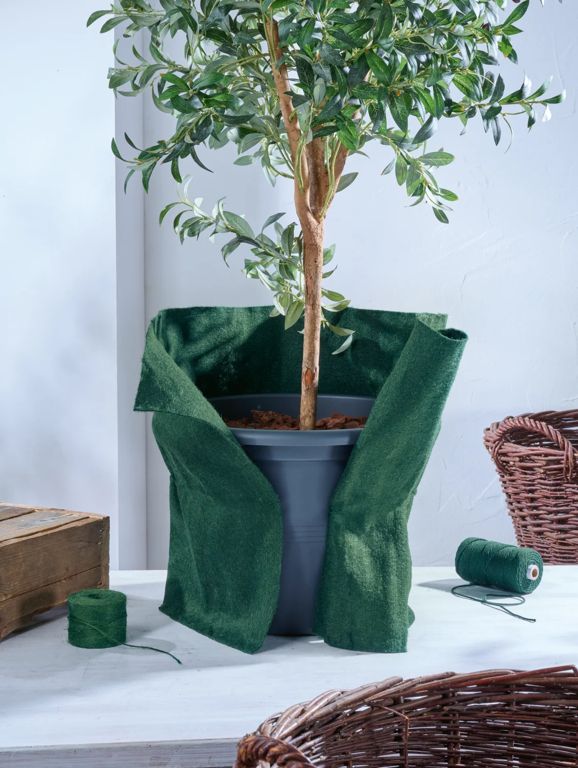 PARKSIDE® Pflanzenschutz-Kokosmatte 3,75 m / Jutegewebe 12,5 m / Jutefilz 3,75 m (Jutefilzmatte Grün) – Bild 4 von 4