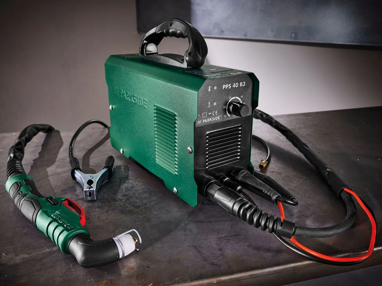 PARKSIDE® Plasmaschneider »PPS 40 B3«, mit Überlastungsschutz – Bild 2 von 4