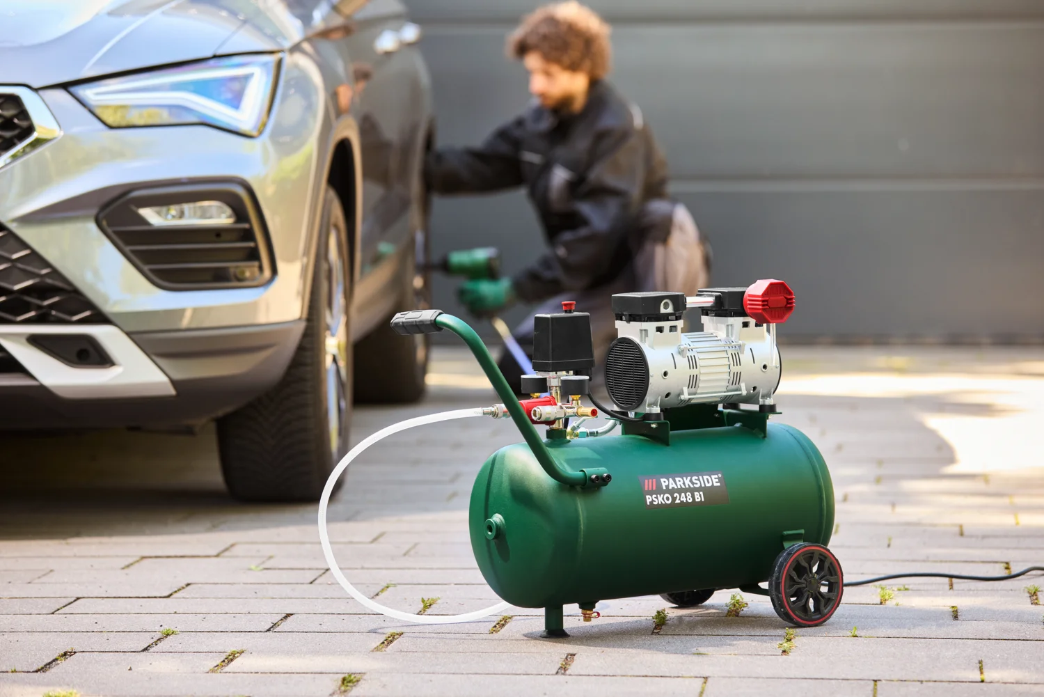 PARKSIDE® Silent-Kompressor »PSKO 248 B1«, 24 l Kesselvolumen – Bild 2 von 4