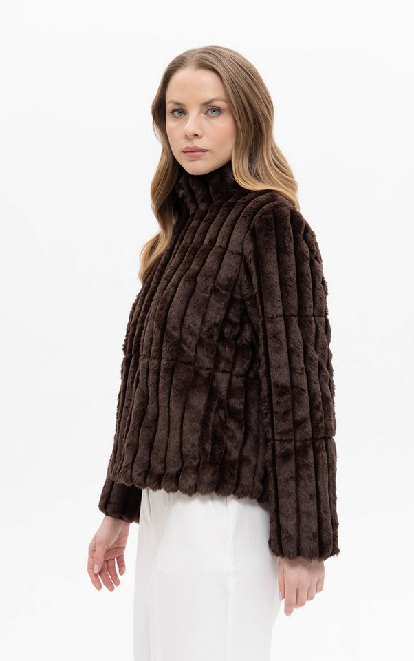 Passioni Fellimitatjacke in Stepp-Optik – Bild 2 von 5