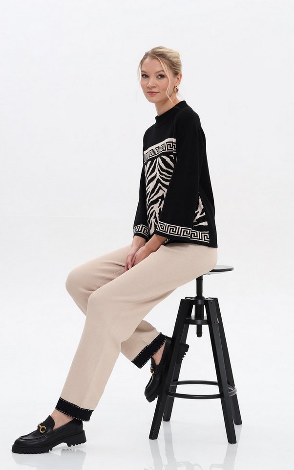 Passioni Strickpullover mit Zebraprint und Stehkragen – Bild 3 von 5