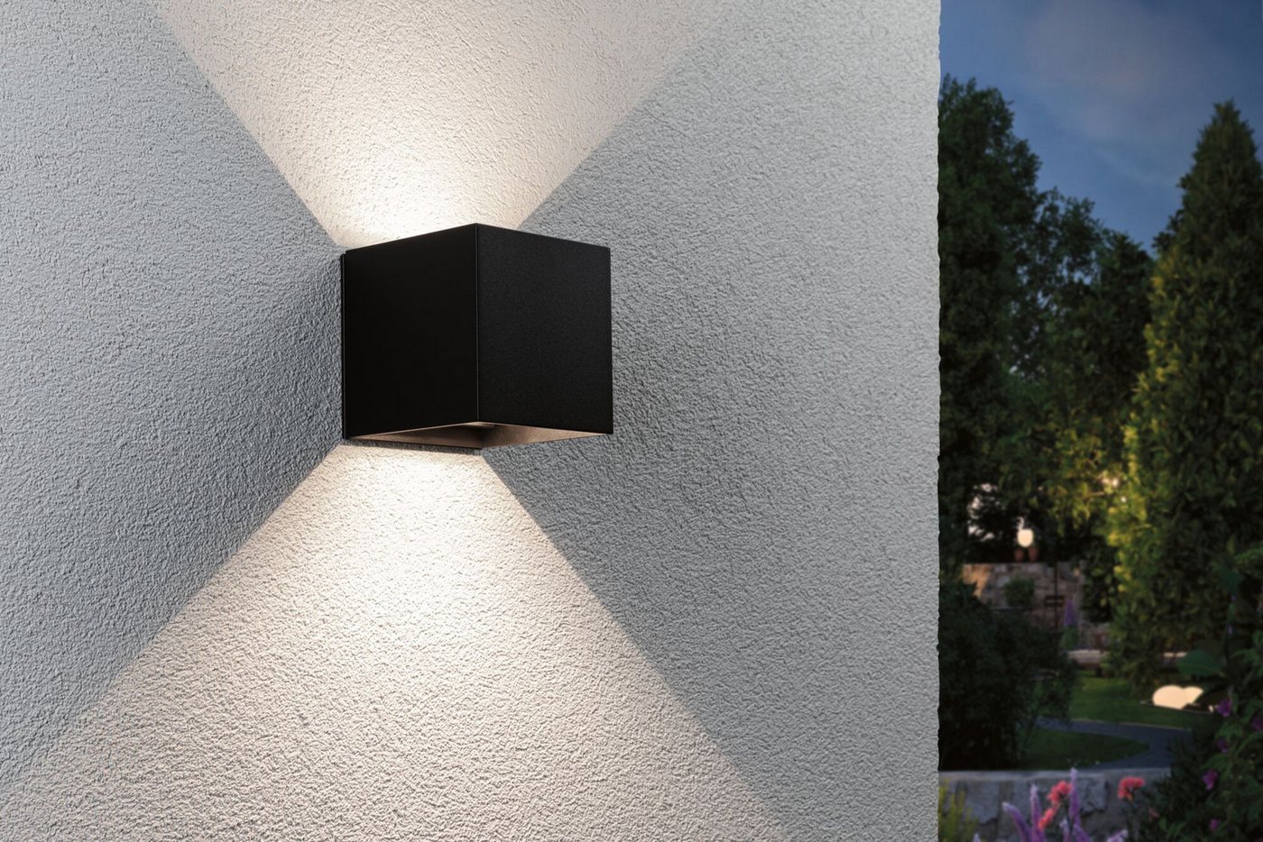 Paulmann LED Wandleuchte Nyara IP44 2W, USB-Ladefunktion, LED fest integriert, Dämmerungsgesteuerter Bewegungsmelder (HF) – Bild 4 von 5