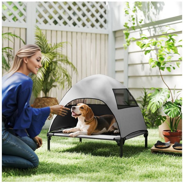 PawHut Tierbett Hundeliege Outdoor mit Dach, Erhöhtes Hundebett, Polyester, für Mittelgroße Hunde, für Draußen Camping, 76x61x71cm, Hellgrau