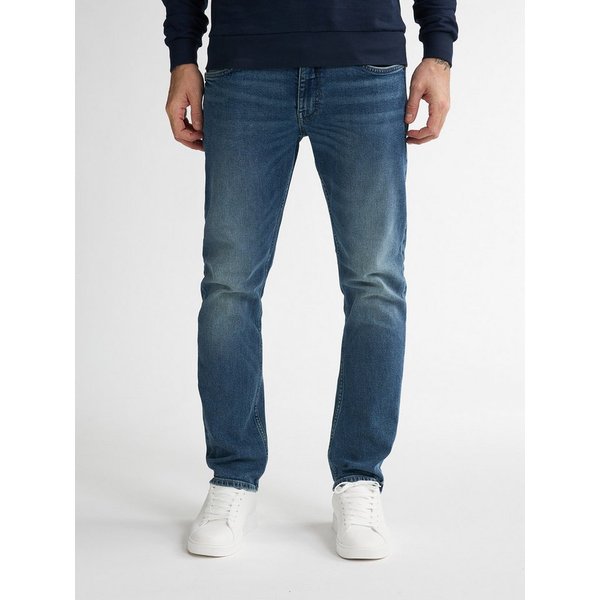 Petrol Industries Straight-Jeans mit optisch 2teiliger Gesäßtasche