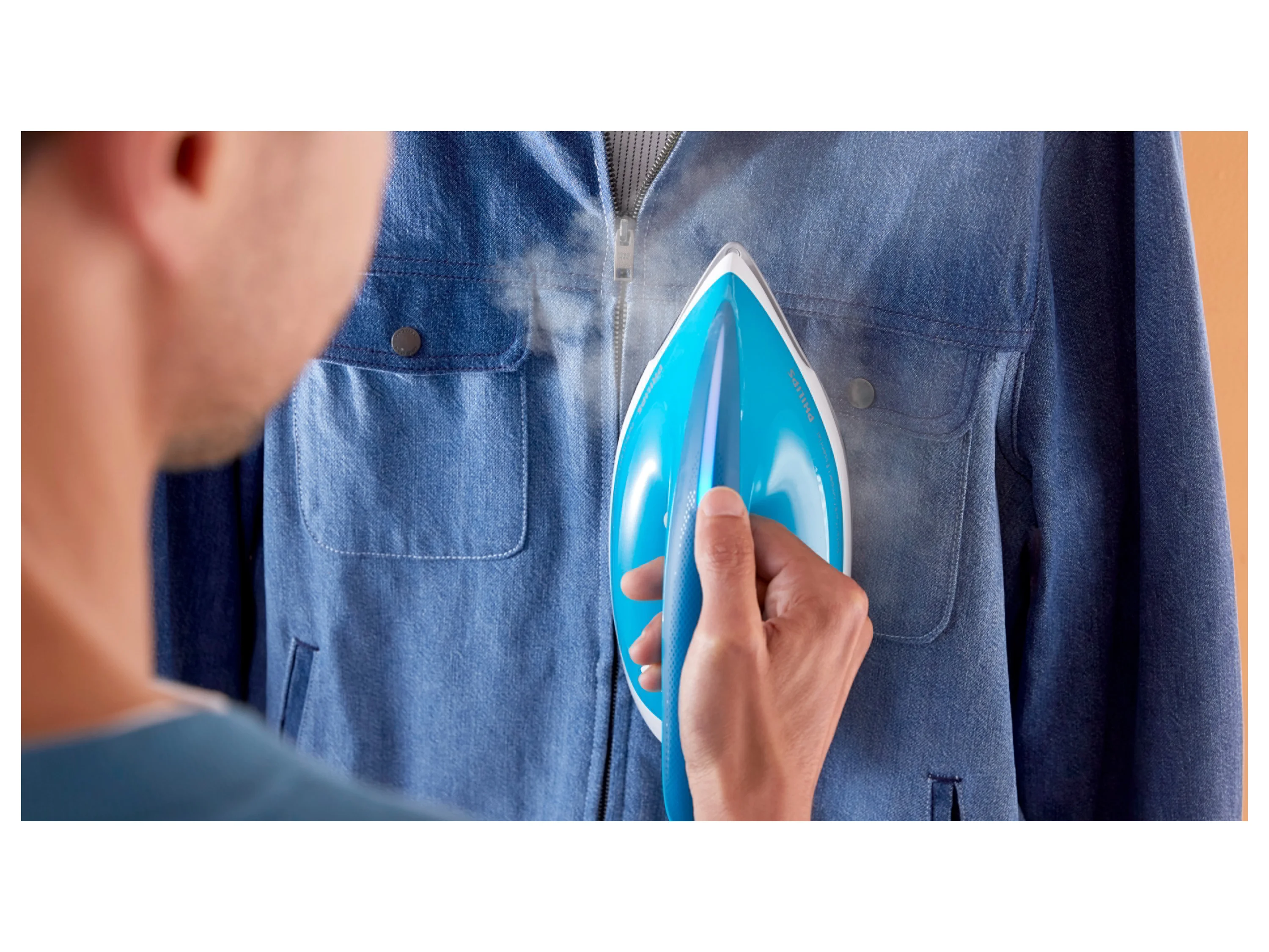 PHILIPS Dampfbügelstation »PerfectCare Compact Essential GC6840/20« – Bild 4 von 4