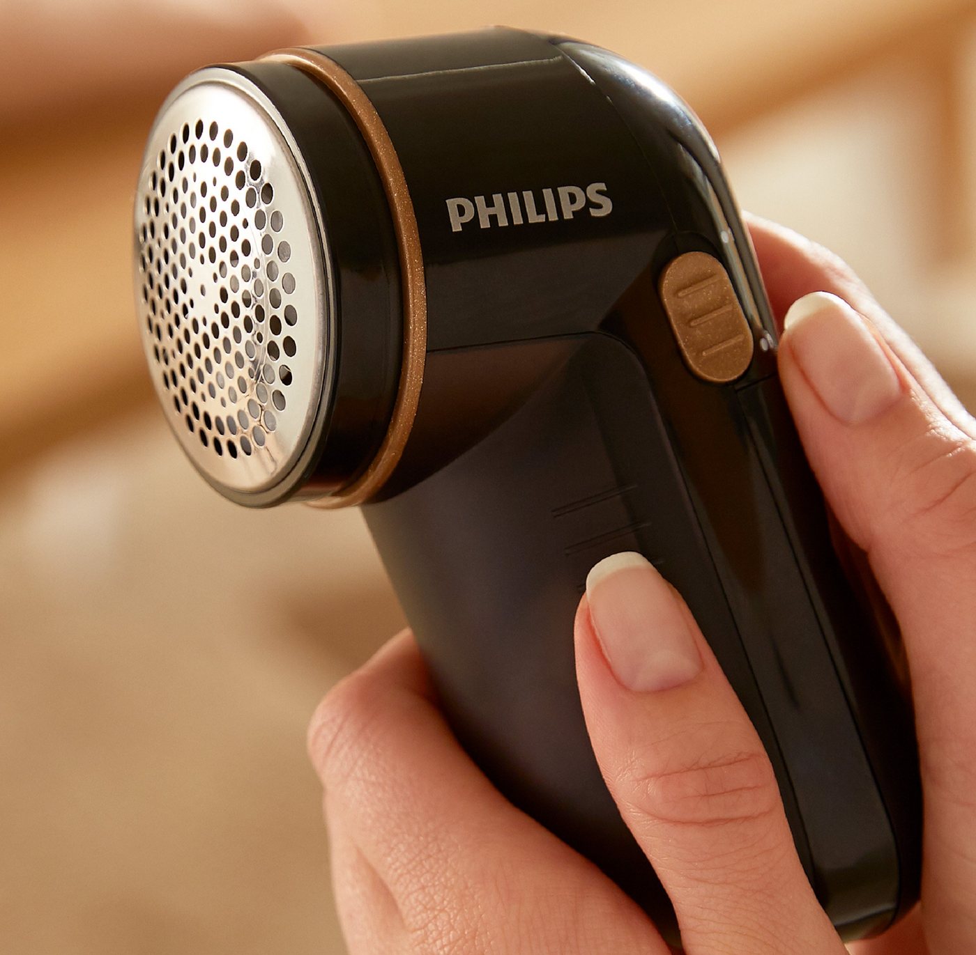 Philips Fusselrasierer GC026/80, batteriebetrieben, 2 Höheneinstellungen – Bild 5 von 5