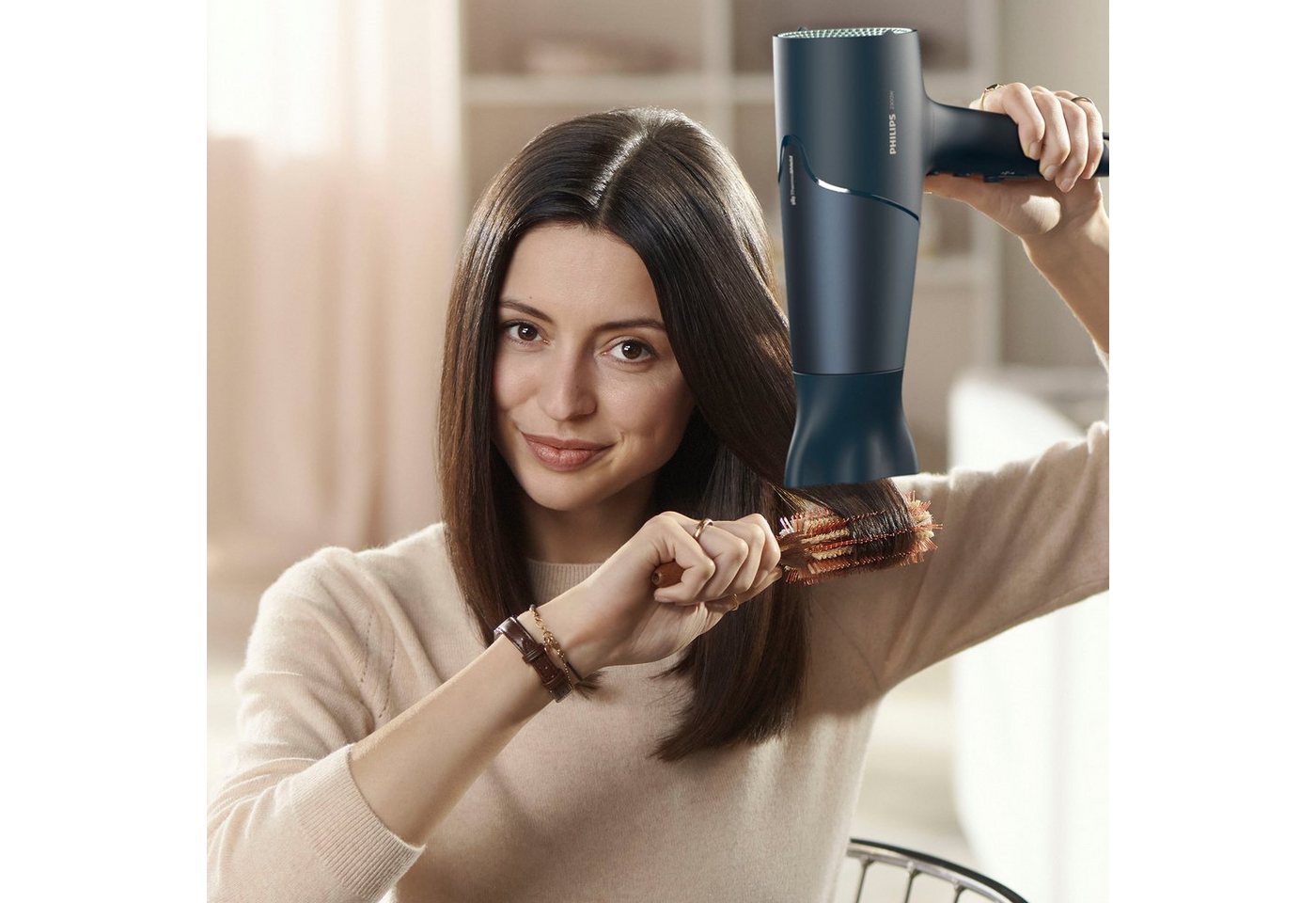 Philips Haartrockner Series 5000 BHD512/20, 2300 W, mit ThermoShield Technologie, 3 Hitze- und 2 Geschwindigkeitsstufen – Bild 5 von 5