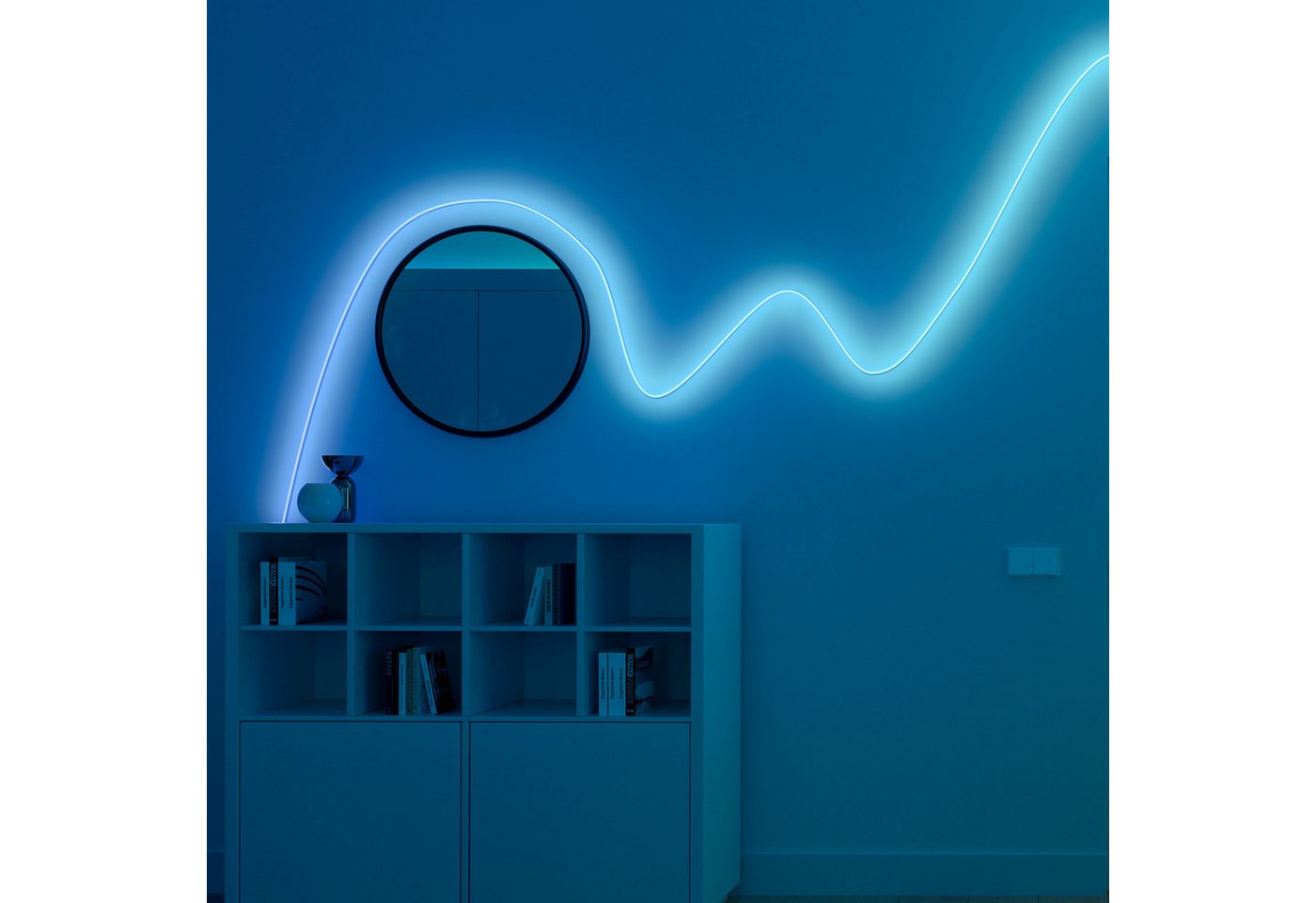 Philips Hue LED-Streifen Essential Flex Gradient LED-Streifen RGBIC farbfähig, lebendige Farben, flexible Innenbeleuchtung, komp. mit gängigen Smart-Home-Assist – Bild 5 von 5