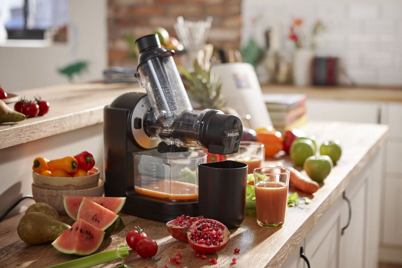 Philips Slow Juicer HR1889/70, 150 W, Viva Collection, mit Tropfstopp, QuickClean, XL Einfüllöffnung – Bild 4 von 5