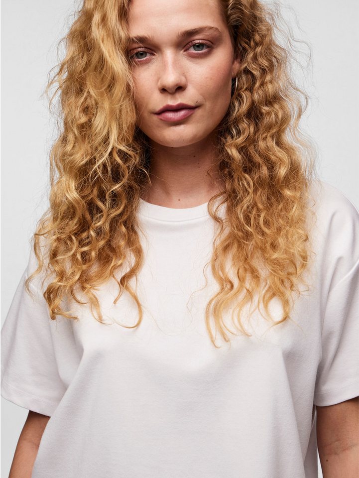 pieces Kurzarmshirt PCSKYLAR SS OVERSIZED TEE NOOS – Bild 3 von 5