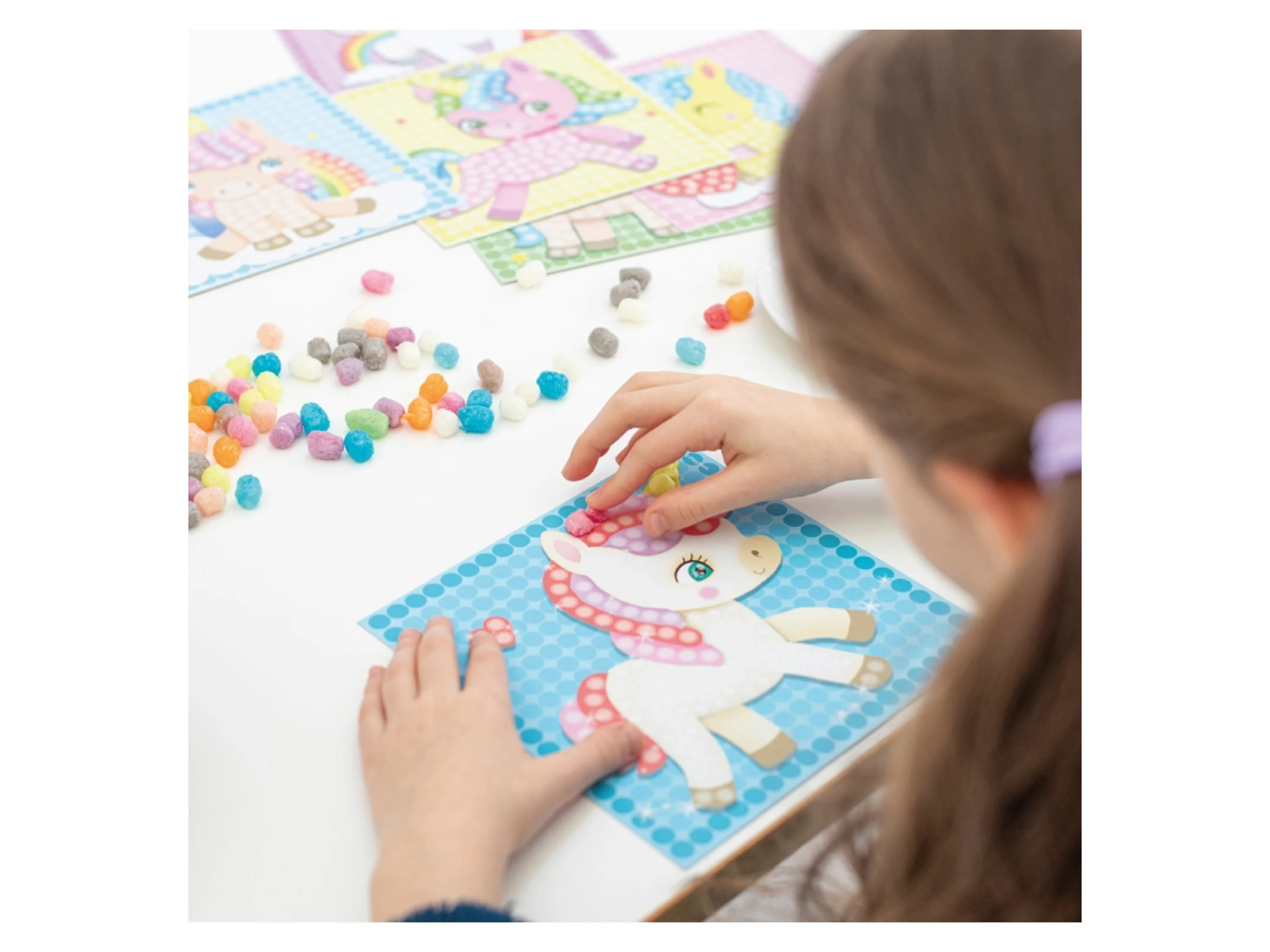 PLAYMAIS Little Mosaic, mit farbenfrohen Motiven (Dream Unicorn) – Bild 2 von 3