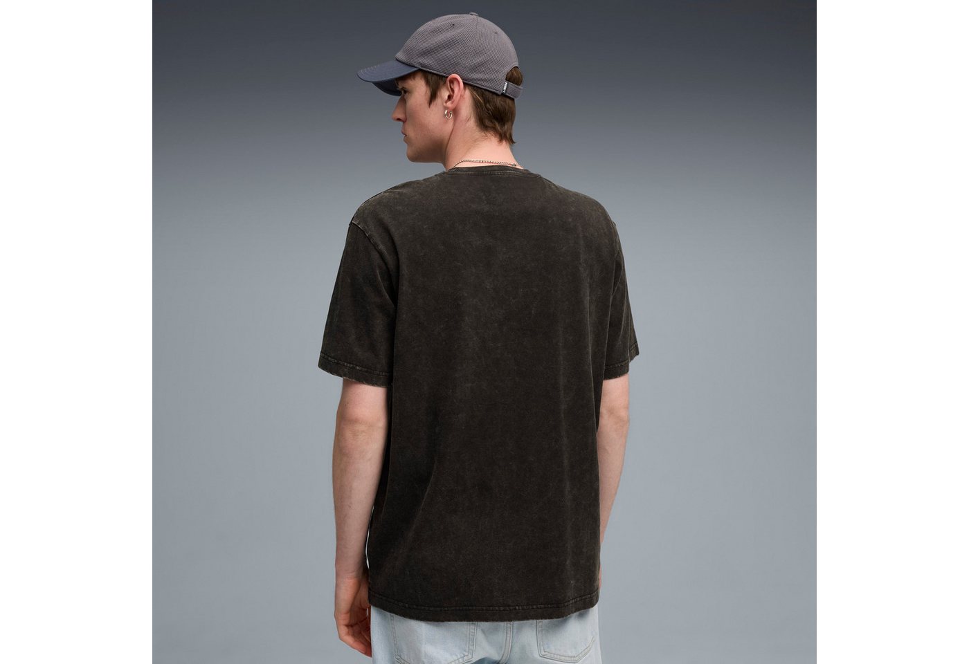 PUMA T-Shirt ESS ELEVATED RELAXED WASH TEE Kurzarm, für Freizeitaktivitäten, aus weichem Jersey-Material – Bild 2 von 5