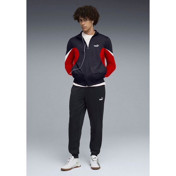 PUMA Trainingsanzug ESS BLOCK POLY SUIT (2-tlg), für entspannte Tage, für vielseitige Aktivitäten