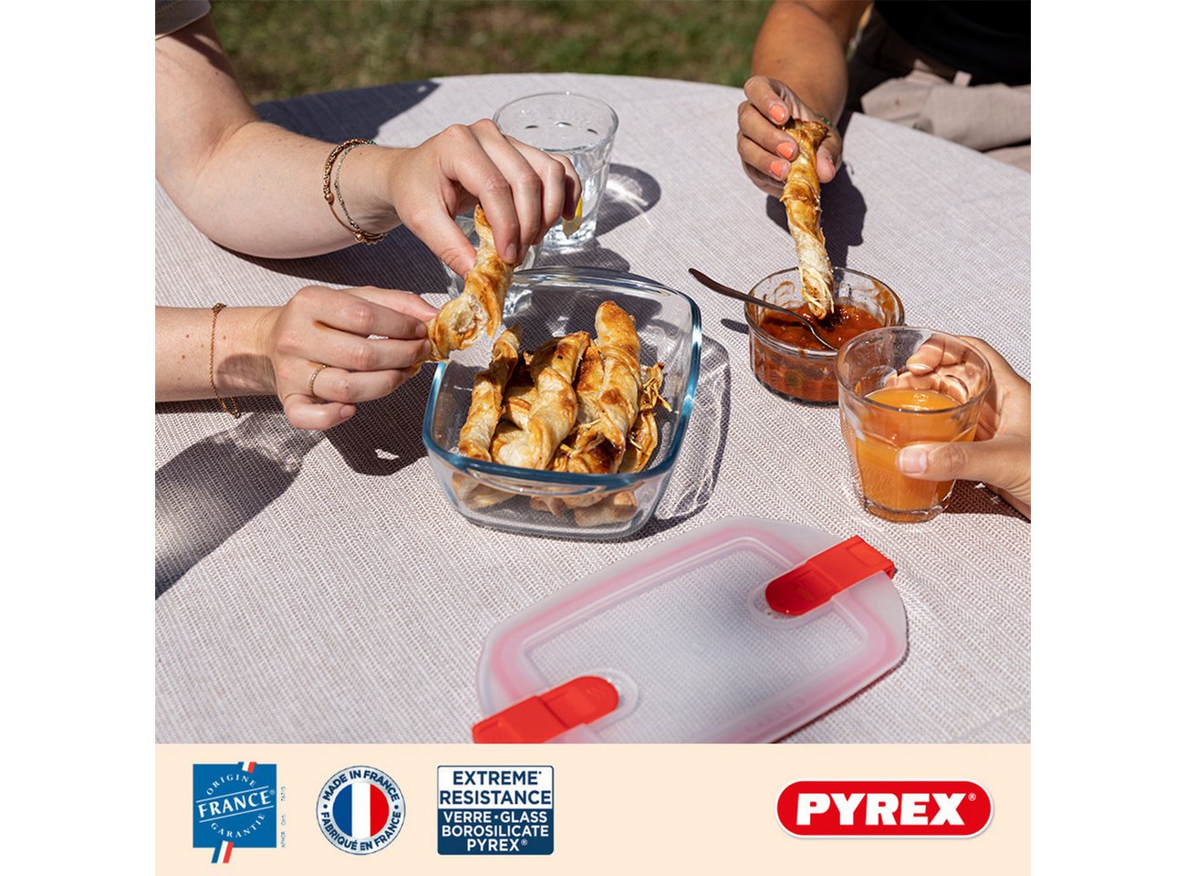 PYREX Frischhaltedose Cook & Heat, Borosilikatglas, (Lunchbox-Set, 3-tlg., rund, je 1 l), mit Ventil, auslaufsicher, mikrowellengeeignet – Bild 4 von 5