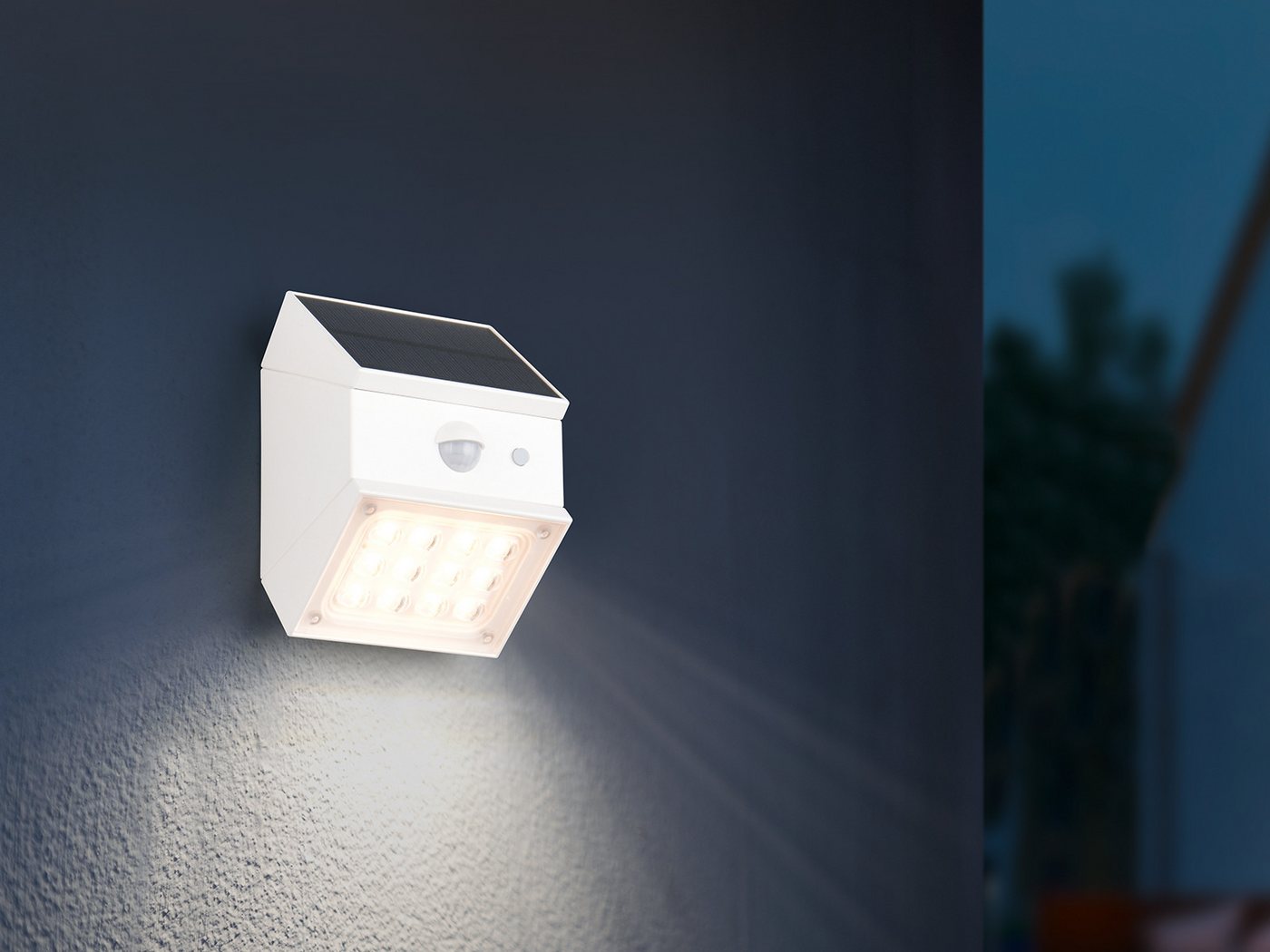 Reality Leuchten LED Außen-Wandleuchte Solarleuchte mit Bewegungsmelder, B: 9cm, Bewegungsmelder, LED fest integriert, Neutralweiß, Warmweiß, Tageslichtweiß, 2e – Bild 4 von 5