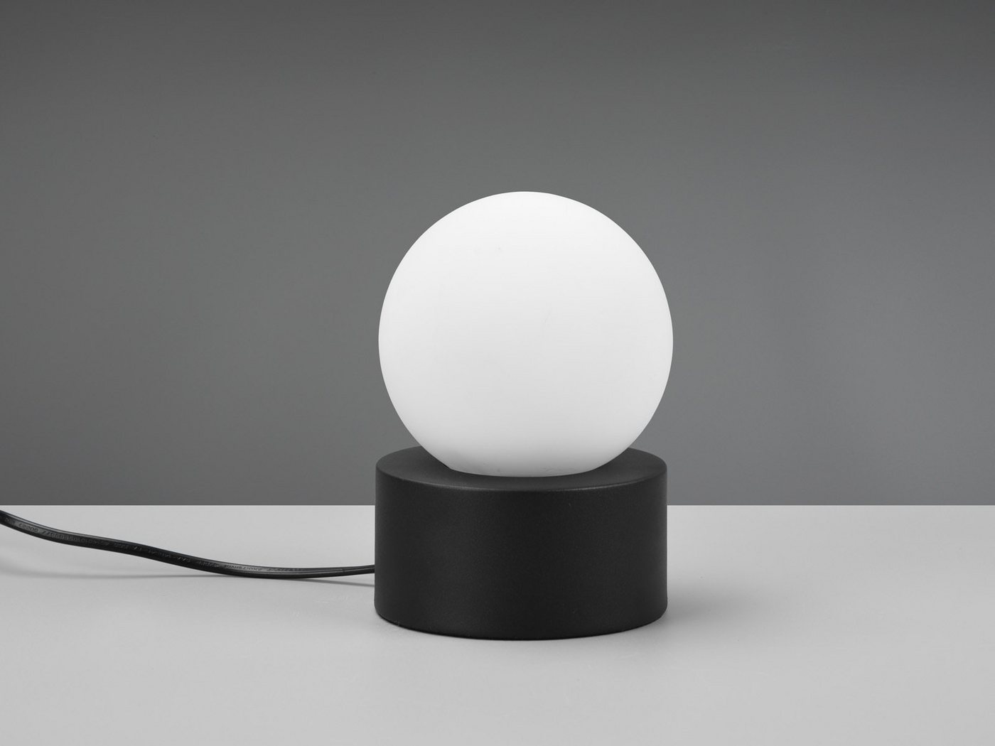 Reality Leuchten LED Nachttischlampe, Dimmfunktion, LED wechselbar, warmweiß, kleine Bauhaus Lampe Touch dimmbar Glas-Kugel Lampenschirm weiß Ø 12cm – Bild 3 von 5