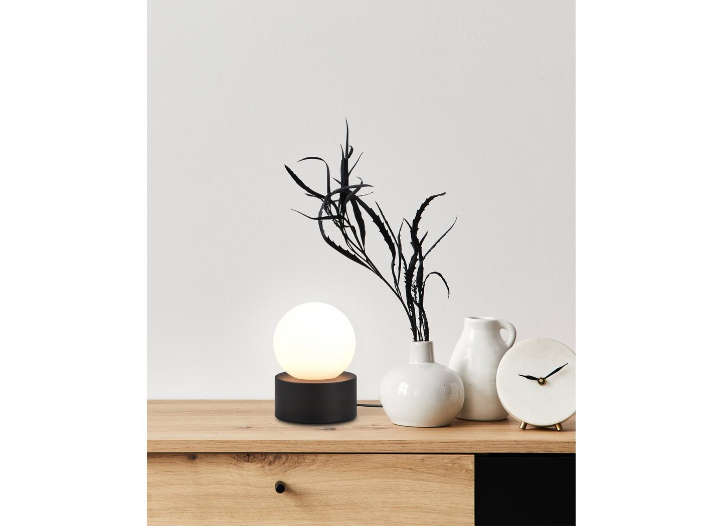 Reality Leuchten LED Nachttischlampe, Dimmfunktion, LED wechselbar, warmweiß, kleine Bauhaus Lampe Touch dimmbar Glas-Kugel Lampenschirm weiß Ø 12cm – Bild 5 von 5