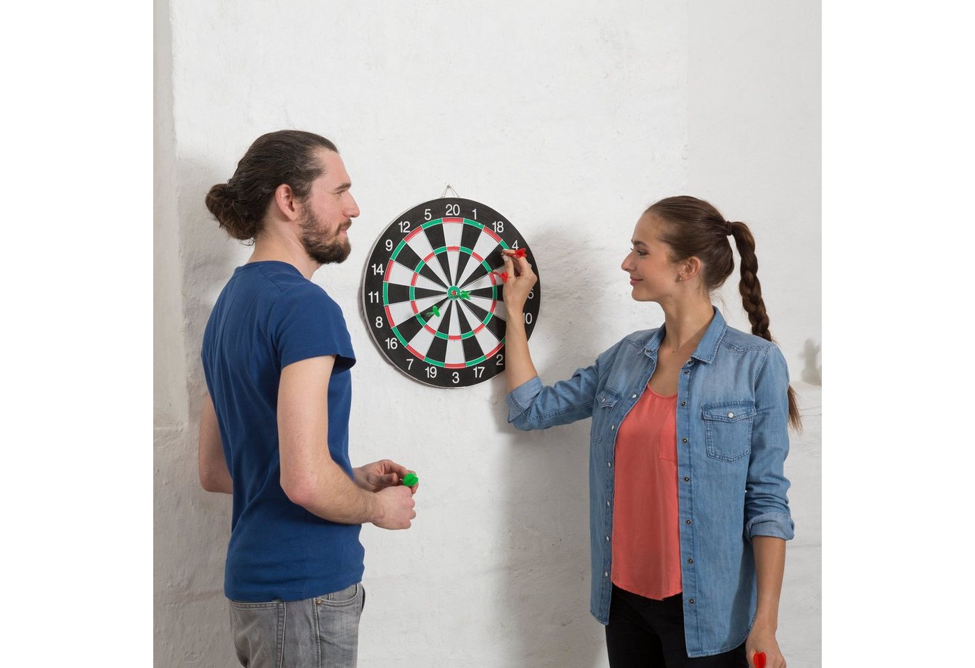 relaxdays Dartscheibe Soft Darts 42 cm, (7-tlg) – Bild 2 von 5