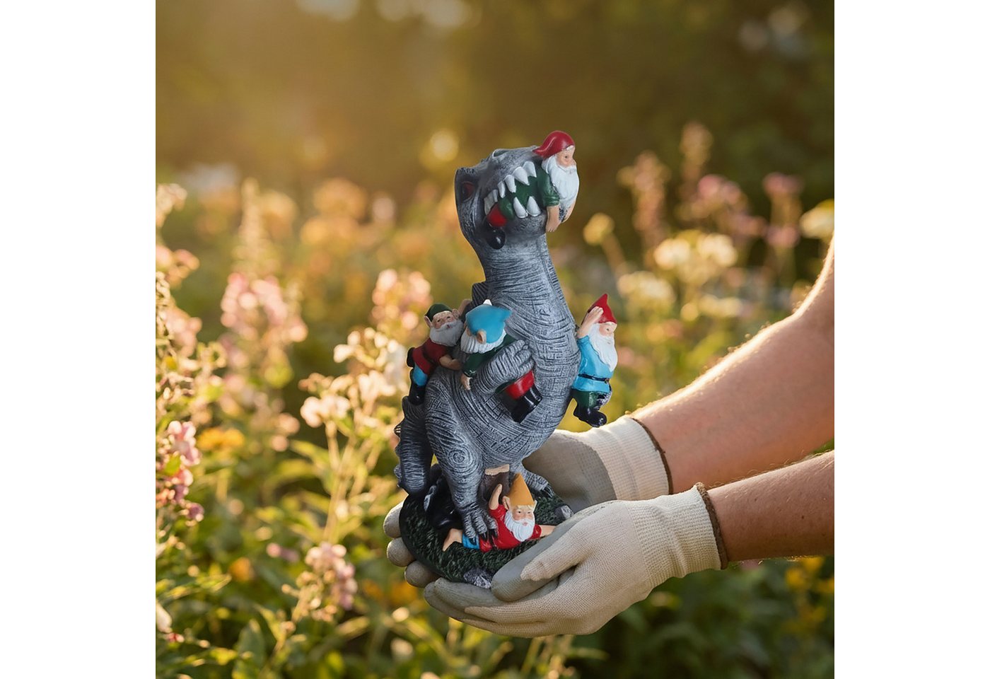 relaxdays Gartenfigur T-Rex frisst Gartenzwerge, (1 St), L – Bild 2 von 5