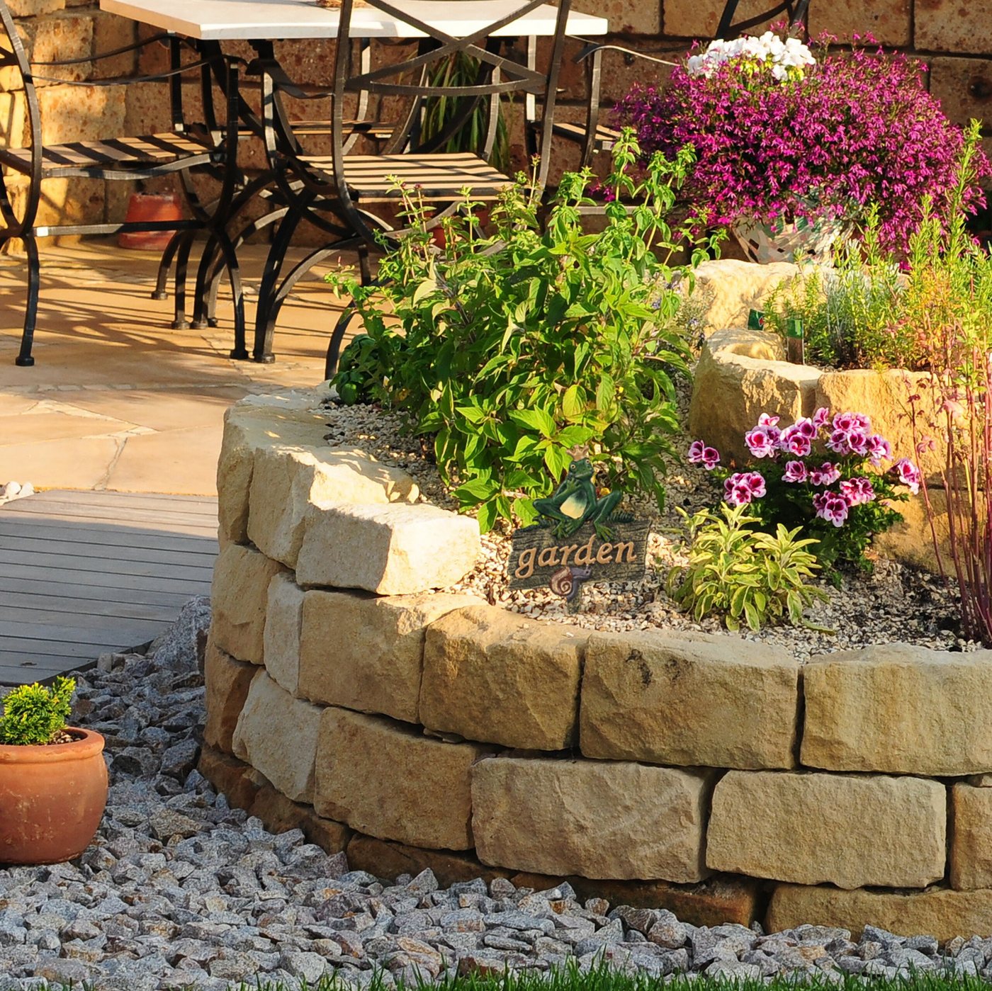 relaxdays Gartenstecker "garden" (1-St) – Bild 5 von 5