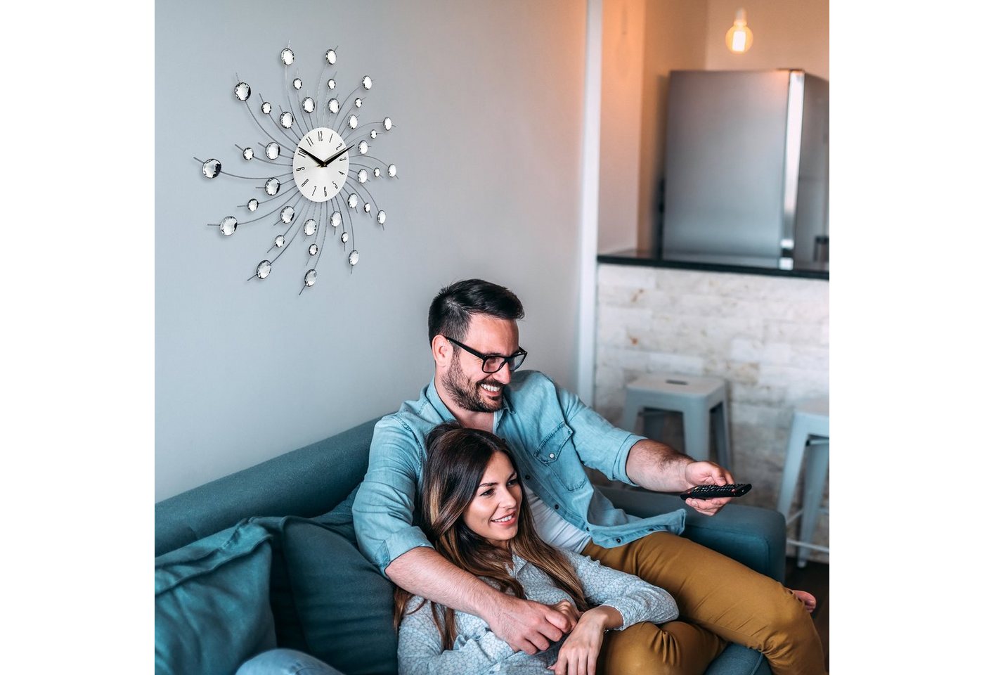relaxdays Wanduhr XL mit Glitzer – Bild 3 von 5