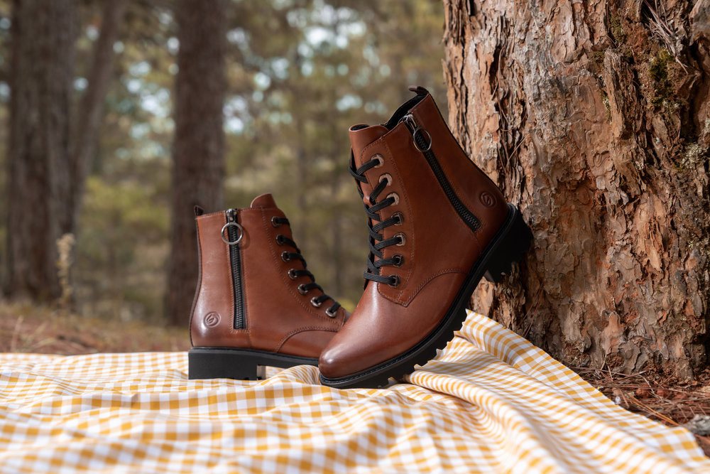 Remonte Schnürstiefelette Blockabsatz, Stiefelette, Schnürboots, im modischen Used Look – Bild 3 von 5