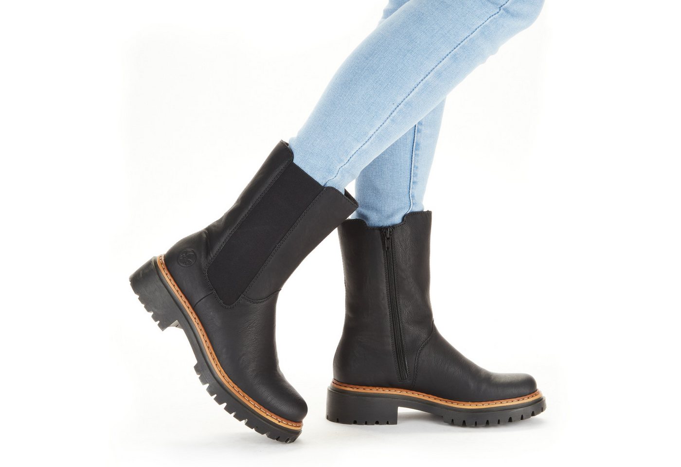 Rieker Chelseaboots Stiefelette, Boots mit breitem Stretch an der Seite – Bild 3 von 5