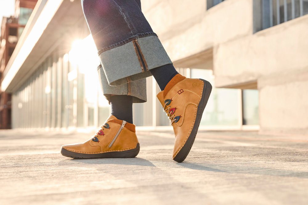 Rieker Schnürboots Stiefelette, High Top Sneaker mit Innenreißverschluss – Bild 2 von 5