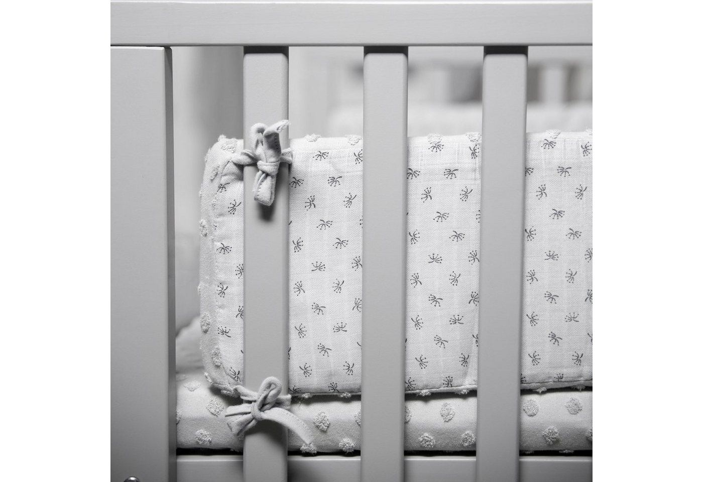 roba® Bettnestchen Lil Planet, silbergrau, GOTS made with organic materials, zertifiziert durch BCS 36081 – Bild 3 von 4
