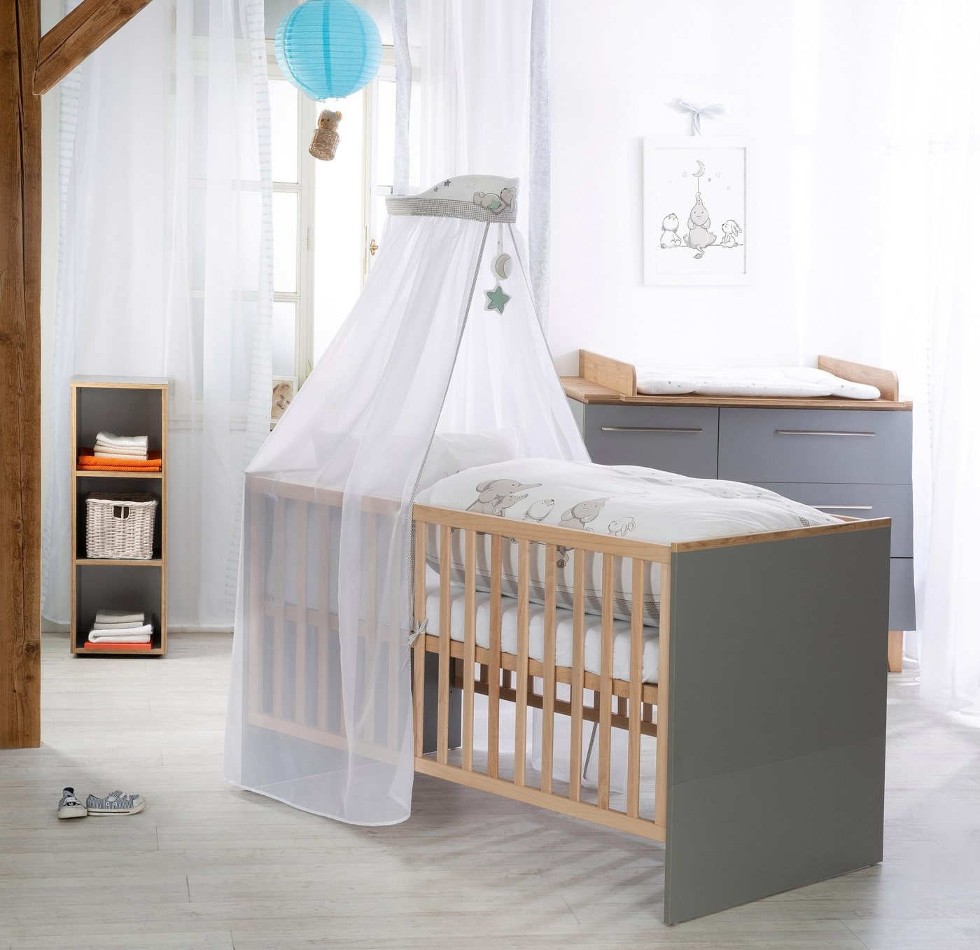 roba® Himmelbettgarnitur Sternenzauber, 4-tlg., mit Bettwäsche, Nestchen und Himmel – Bild 3 von 5