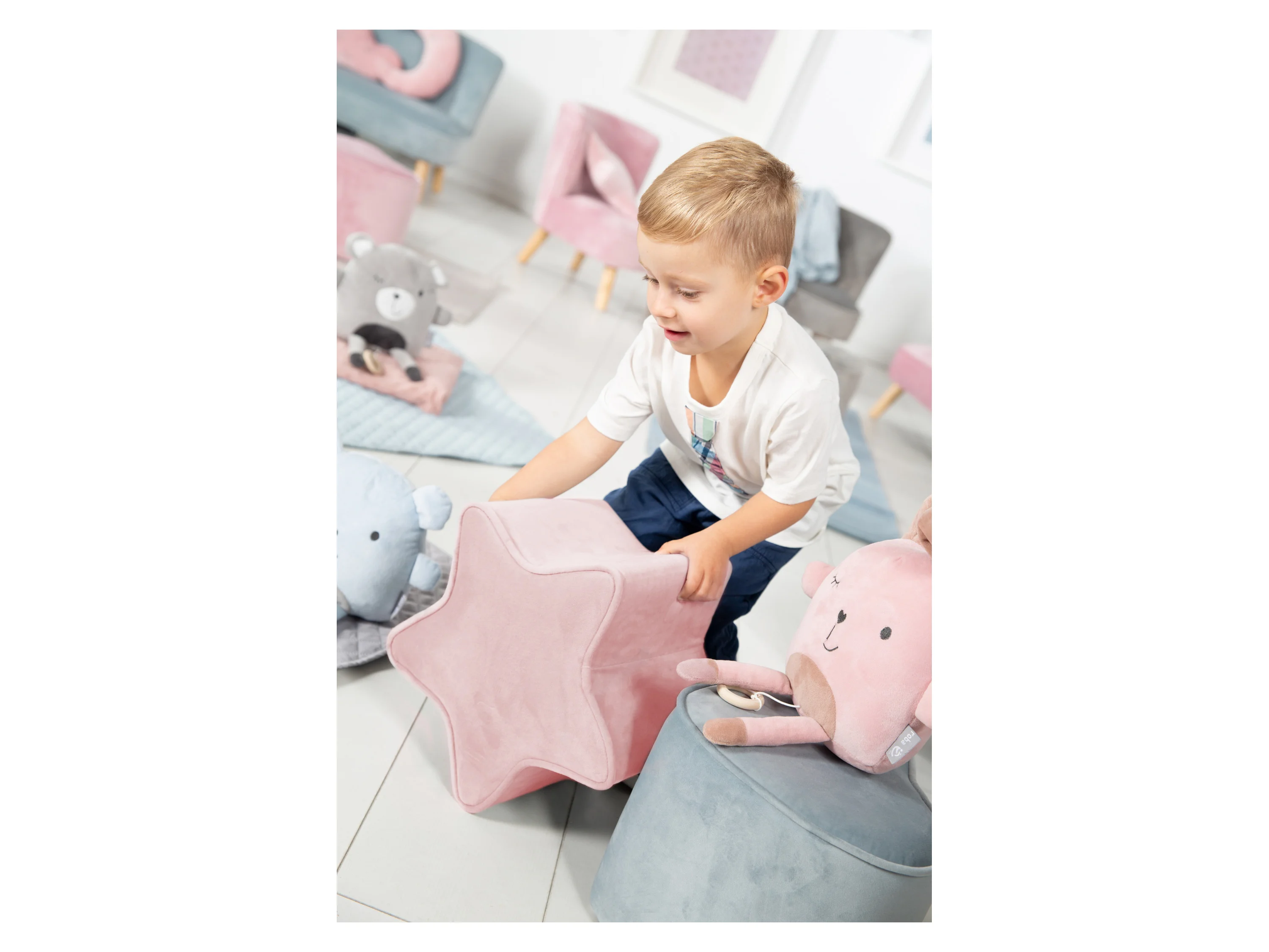 Roba Kinderhocker in Sternform – Bild 2 von 4