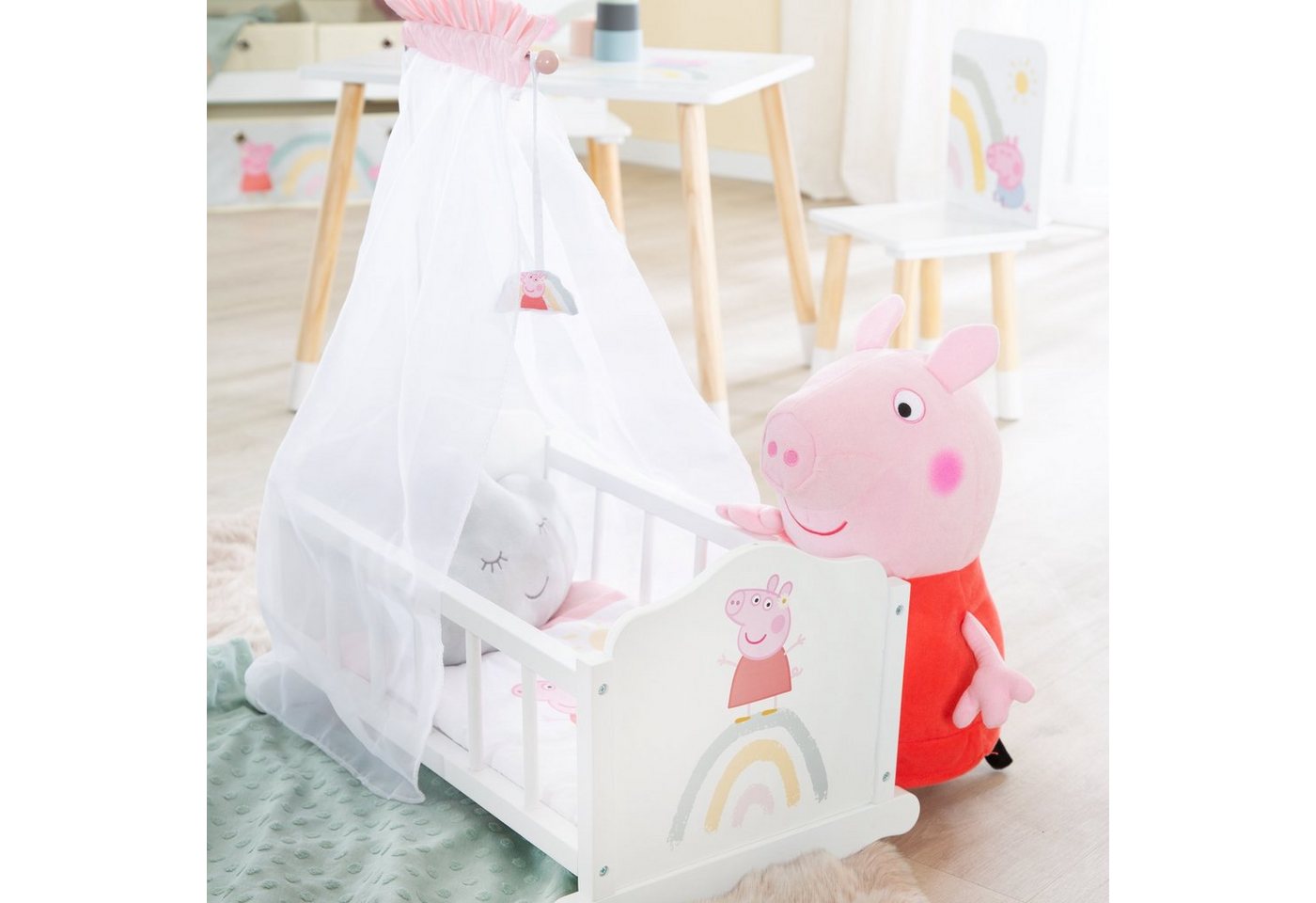 roba® Puppenwiege Peppa Pig, Puppenbett mit Kissen, Decke & Himmel, Puppenmöbel weiß / rosa lackiert aus Holz – Bild 2 von 5