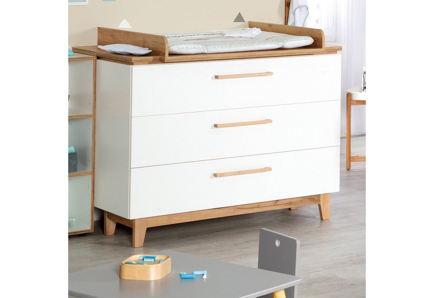 roba® Wickelkommode Finn, Wickeltisch mit Aufsatz - Soft Close - 3 Schubladen – Bild 2 von 5