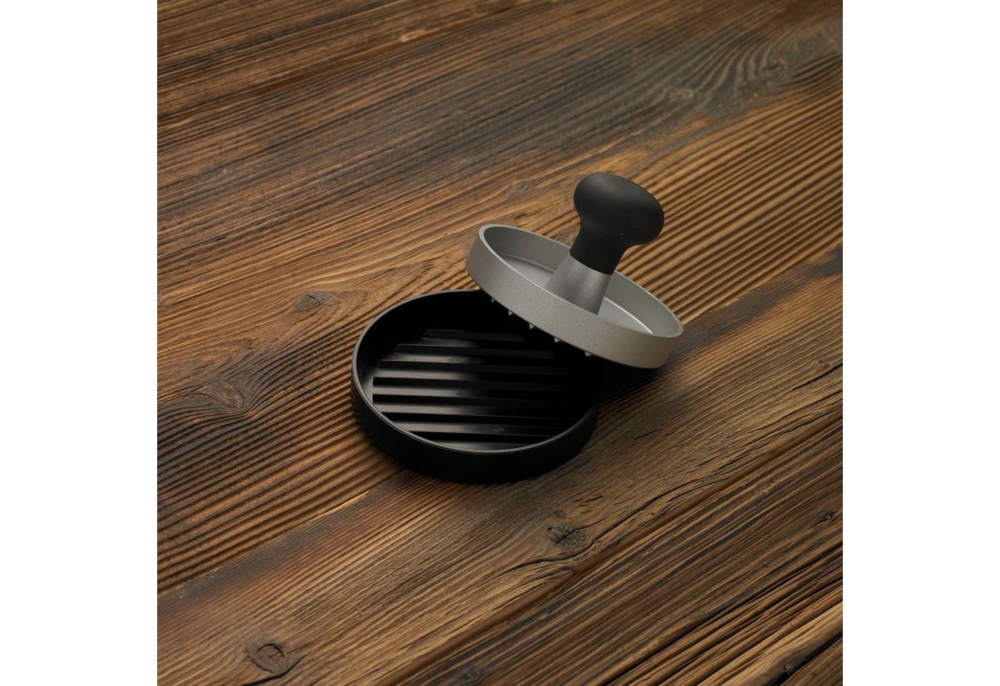 RÖSLE Burgerpresse 25082, Aluminiumguss, Kunststoff, Fleischpresse zum einfachen Formen von Burgerpatties, Ø 11 cm – Bild 5 von 5