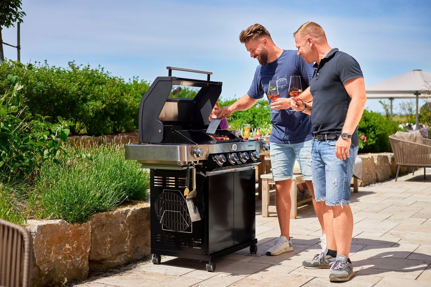 RÖSLE Grillspachtel Plancha, 25430, mit abgerundeten Ecken zum Wenden von Grillgut, Edelstahl 18/10 – Bild 5 von 5