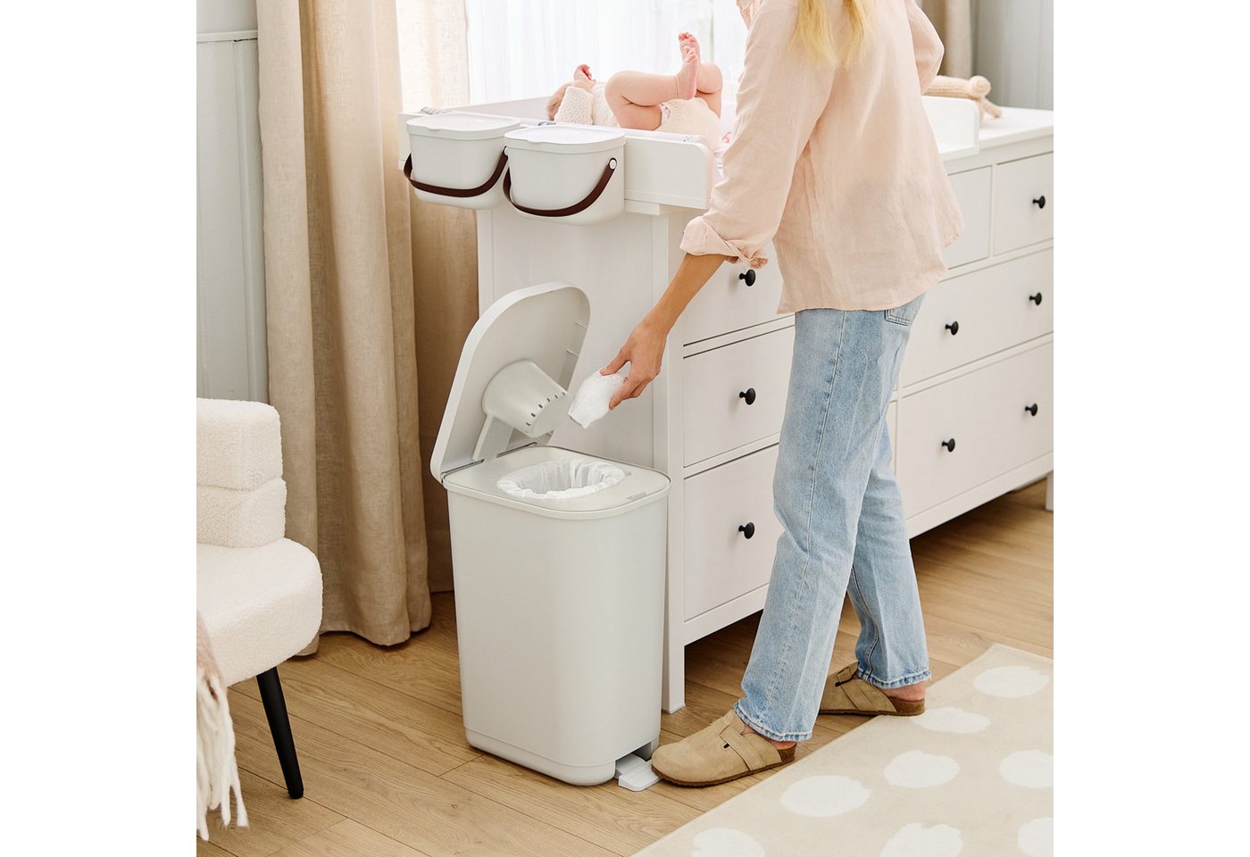 Rotho Babydesign Windeleimer, geruchsdicht, wandelbar zum klassischen Mülleimer – Bild 3 von 5