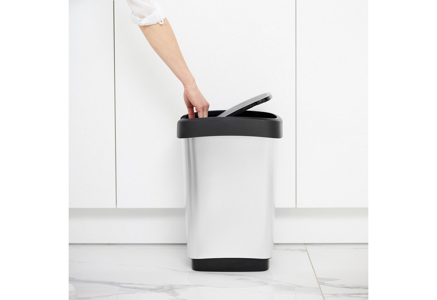 ROTHO Mülleimer Twist Mülleimer 25l mit Deckel, Kunststoff (PP) – Bild 4 von 5