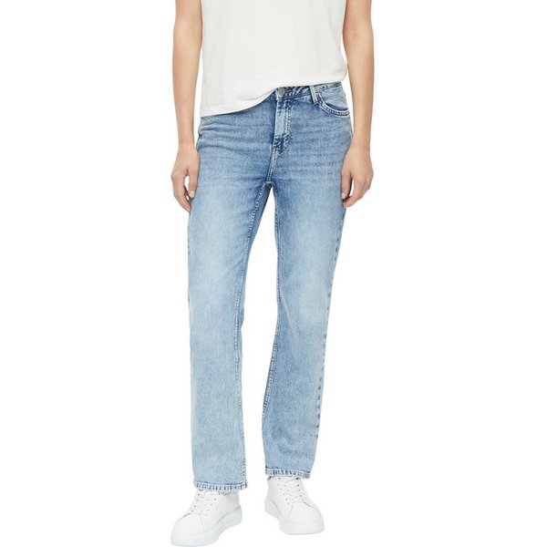 s.Oliver 5-Pocket-Jeans Karolin mit Stretch / Leichte Waschung