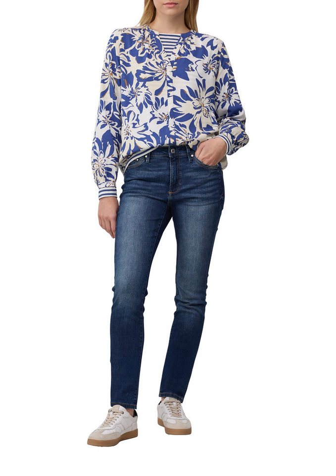 s.Oliver Klassische Bluse mit All-Over Print – Bild 4 von 5