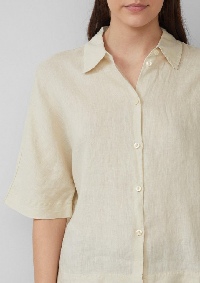 s.Oliver Kurzarmbluse Bluse Kurzarmbluse aus Leinen im Relaxed Fit – Bild 4 von 5