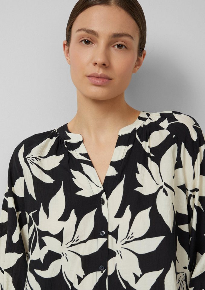s.Oliver Kurzarmbluse Bluse Strukturierte Bluse mit weitem Ärmel – Bild 4 von 5