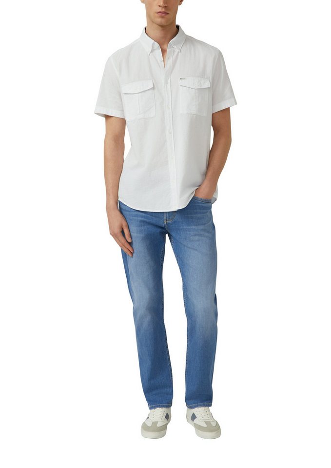 s.Oliver Kurzarmhemd mit dezenten Streifen, Button-down-Kragen, Baumwolle – Bild 4 von 4