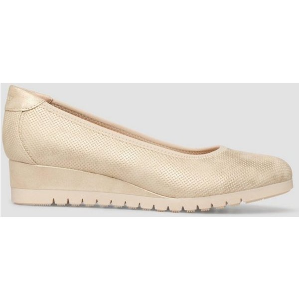 s.Oliver Pumps Pumps Weges mit profilierter Sohle